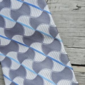 2 For $40. Lineage 100% silk tie.